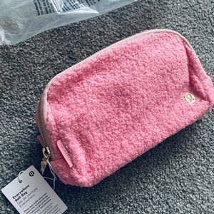 Pink Lululemon everywhere belt bag 1L